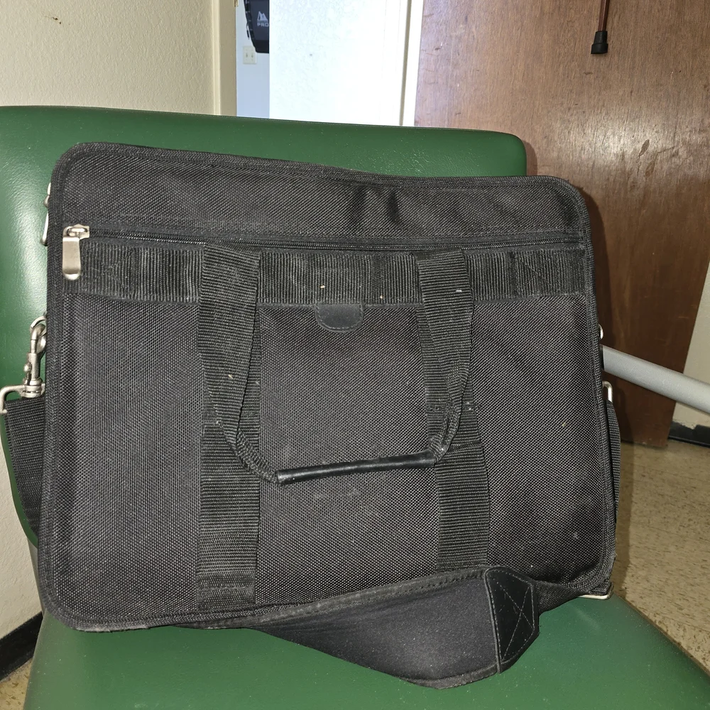 HP Black Laptop Bag with Shoulder Strap
